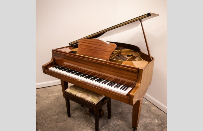 Wilhsteinman Polished Mahogany Baby Grand Piano, Used - All Inclusive Premium Package (SN:309962) - Image 6